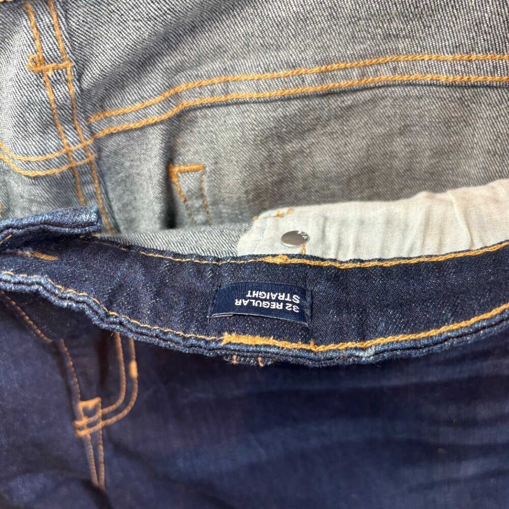 Gap Mid Rise Straight Leg Size 32 Regular - Picture 2 of 4